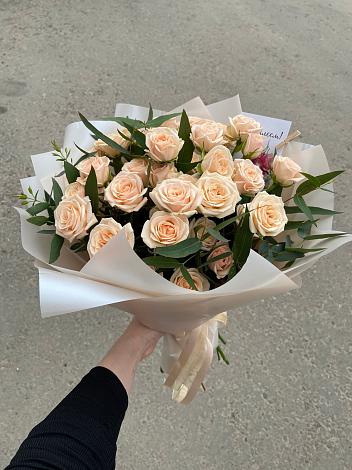 Букет Кремовые розы Латте в Черемухово